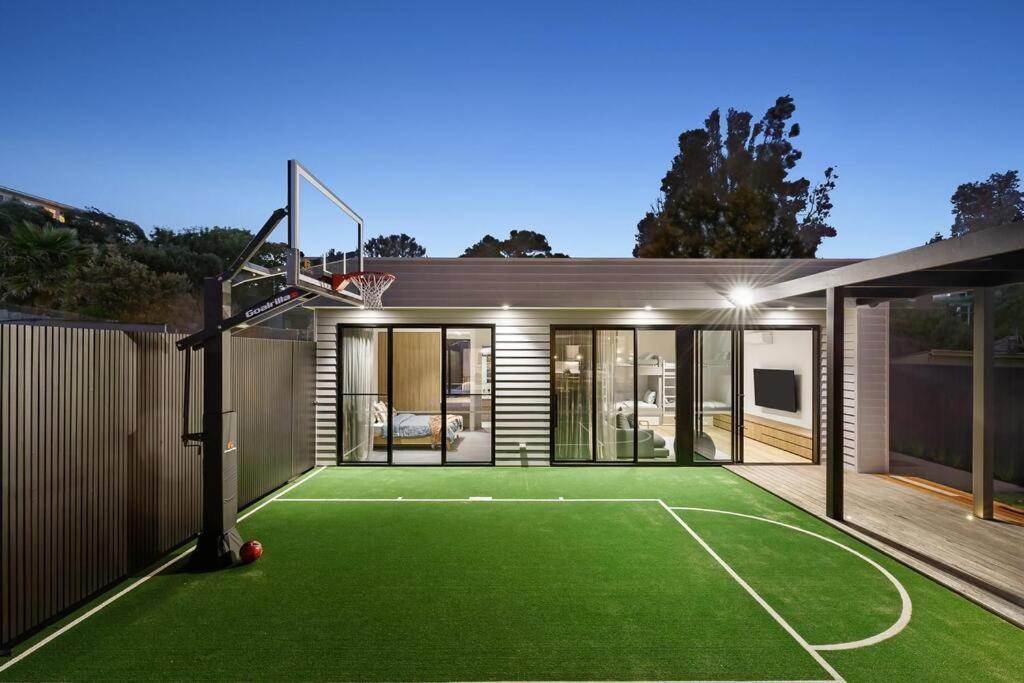 Kirks On Park - Brand New Luxury Home, Great Location 소렌토 외부 사진