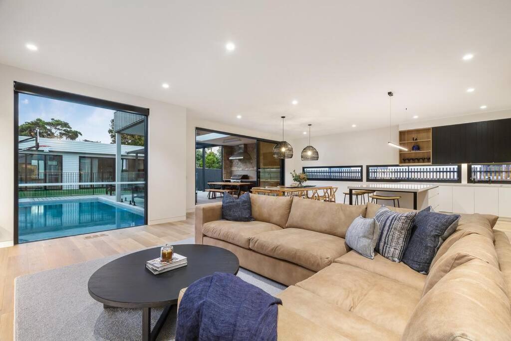 Kirks On Park - Brand New Luxury Home, Great Location 소렌토 외부 사진